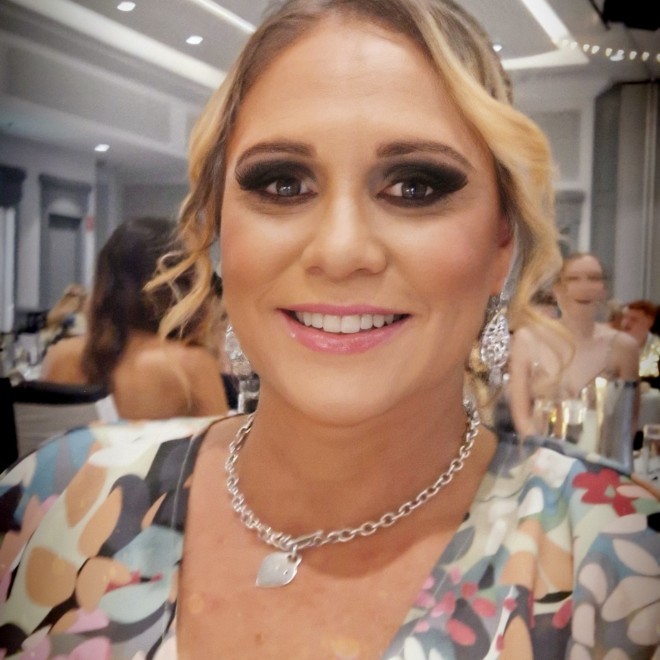 LeeanneBolton LeeanneBolton
